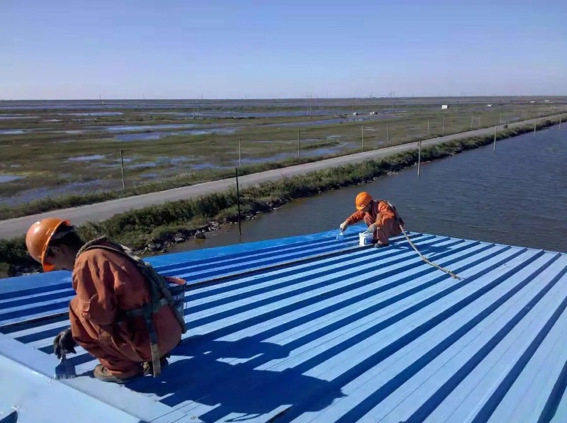 永定钢结构屋面漏水原因